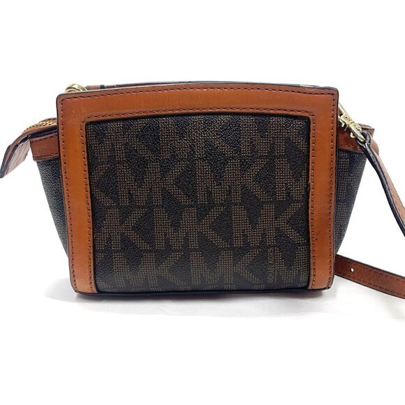 Michael Kors 32T4GLMC1B Mini Selma Crossbody Messenger Bag Brown/Tan 9"W x 5.5"H - Picture 6 of 12